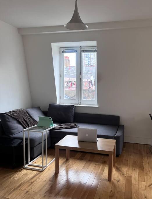 Apartament , Bright And Modern Flat Up To 4 People